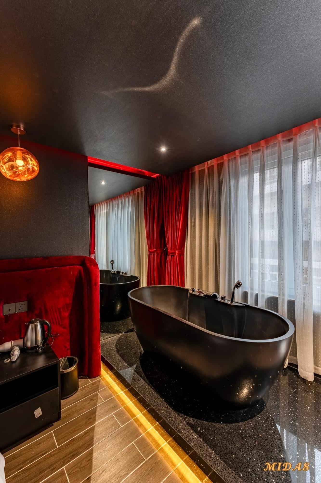 Midas Hotel 2 Ho Chi Minh City Exterior photo
